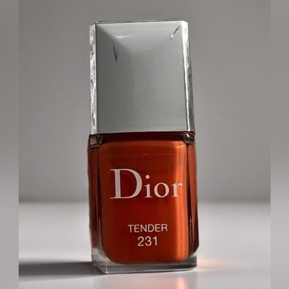 DIOR Vernis Nail Polish - 231 Tender